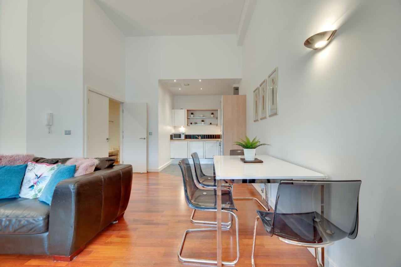 Crown Apartments 1C By Week2Week 뉴캐슬어폰타인 외부 사진